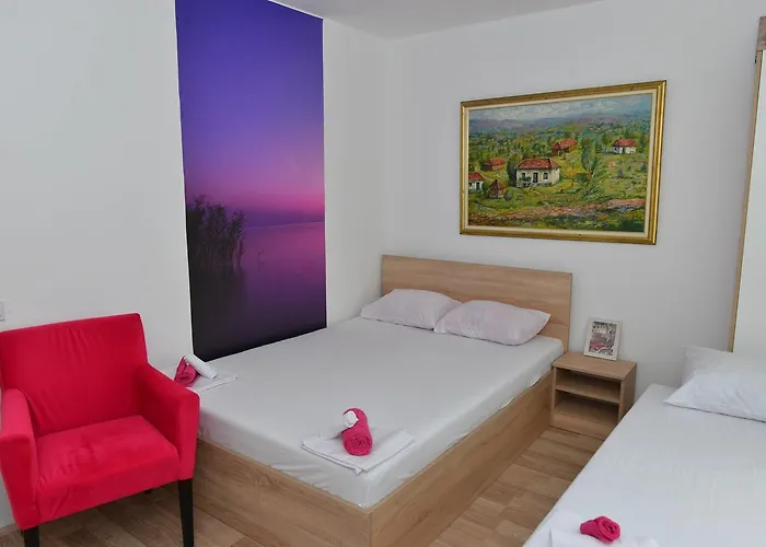 Rooms Ela Ela